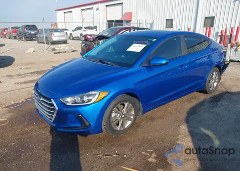 2018 Hyundai Elantra Value Edition z USA, uszkodzony, nr VIN 5NPD84LF6JH334281